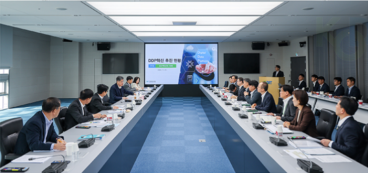 「임원 및 관련 부서장 회의」 images